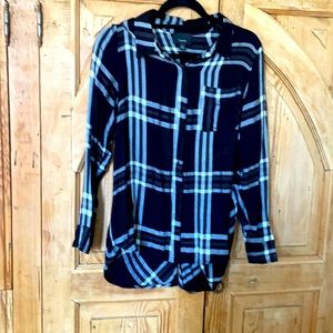 Lumiere Flannel black, dark blue and white botton up
